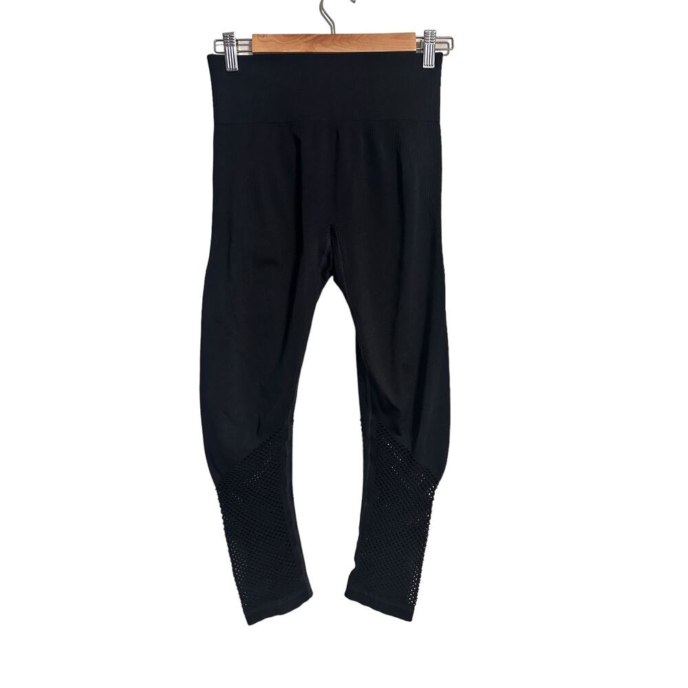 Victoria's Secret PINK Ultimate Black Mesh Bottom Legging Tights Size Medium